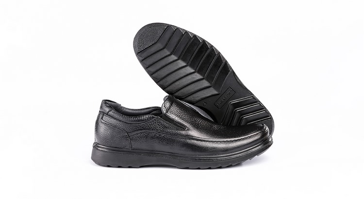 black deplomat shoes